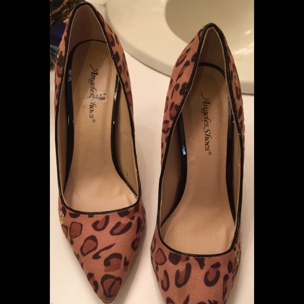 Heels- 2 pair for 25 animal print w/hole design